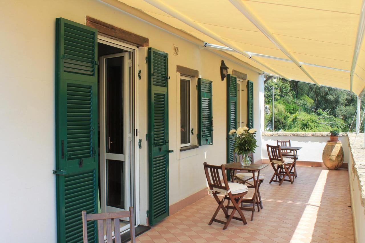 B&B Rubando Le Nuvole Orco Feglino Extérieur photo