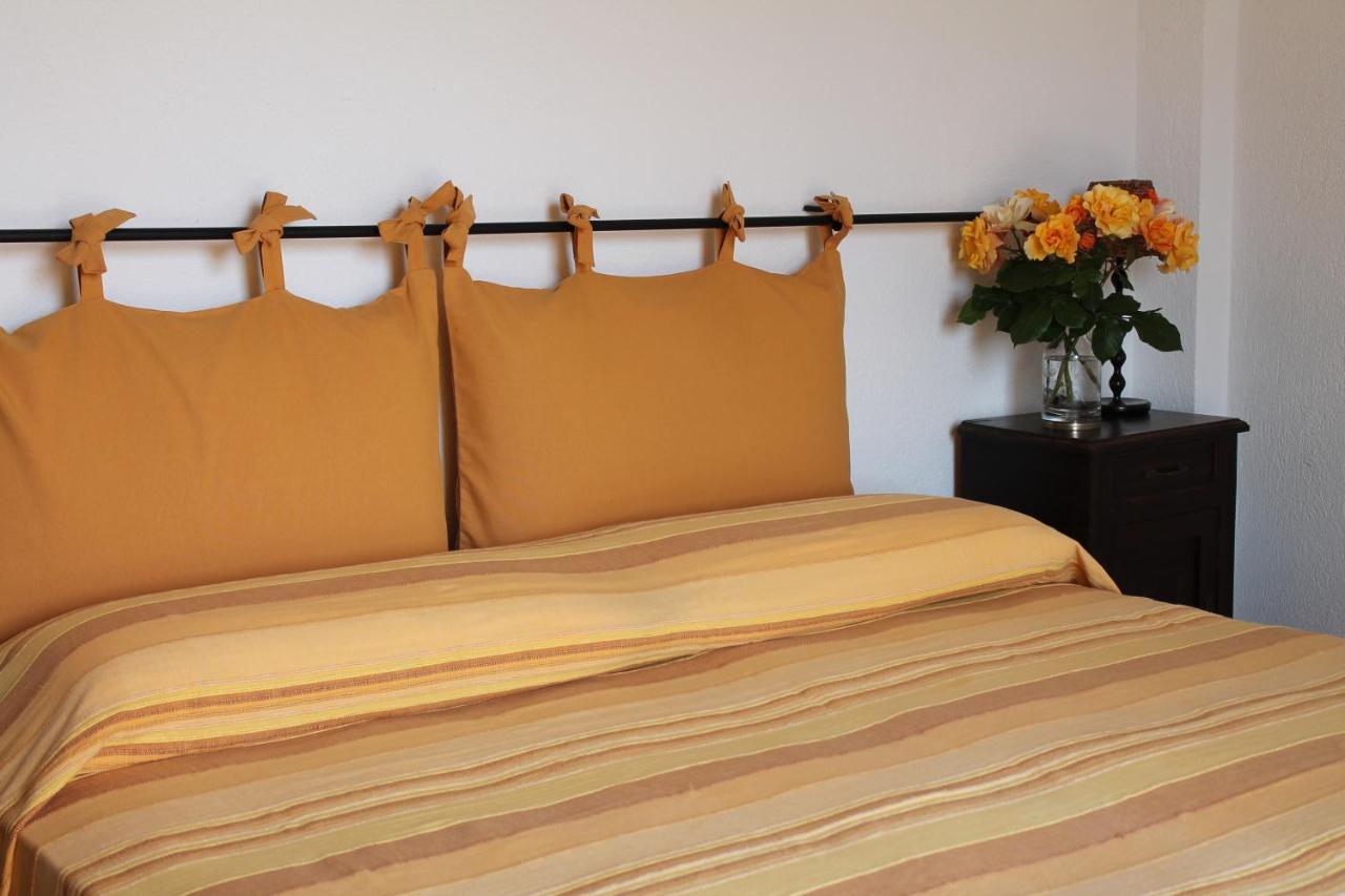 B&B Rubando Le Nuvole Orco Feglino Extérieur photo
