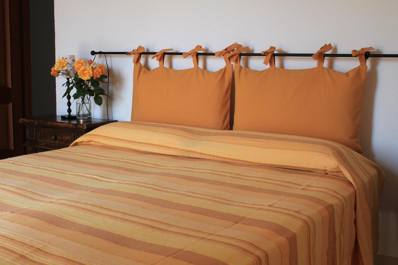 B&B Rubando Le Nuvole Orco Feglino Extérieur photo