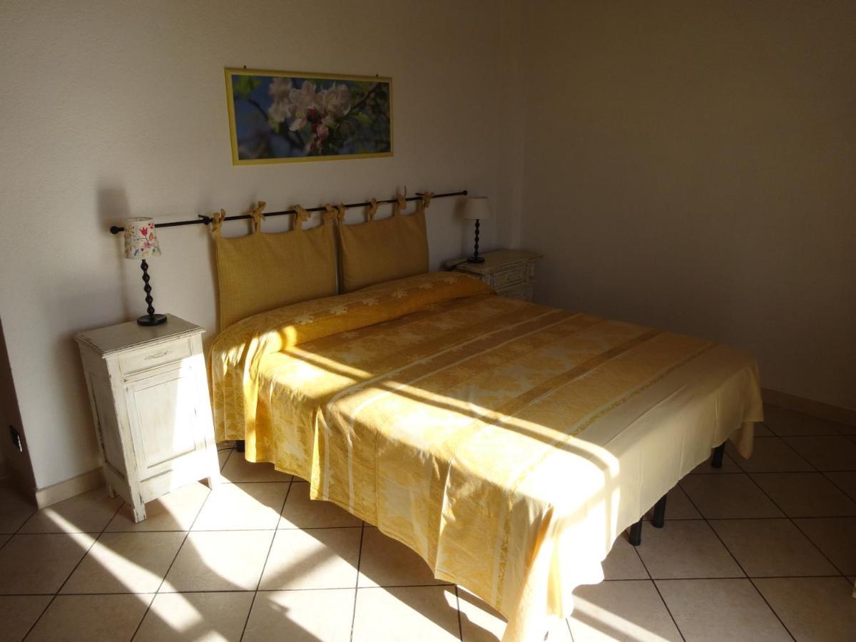 B&B Rubando Le Nuvole Orco Feglino Extérieur photo