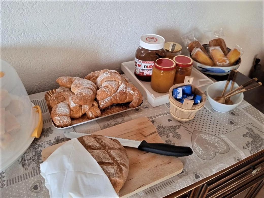 B&B Rubando Le Nuvole Orco Feglino Extérieur photo